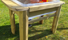 Load image into Gallery viewer, Child's waterplay table: "Splash"