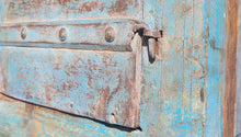 Load image into Gallery viewer, Bathroom / Kitchen cabinets: "Star"