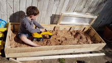 Load image into Gallery viewer, Sandpit (super-size) - "Tra-laa"