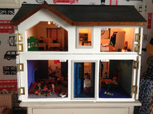 Load image into Gallery viewer, Dolls House