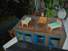 Load image into Gallery viewer, Dolls House