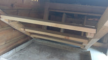 Load image into Gallery viewer, Chicken coop: "Eggton Abbey"