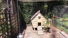 Load image into Gallery viewer, Chicken coop: "Eggton Abbey"