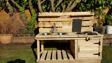 Load image into Gallery viewer, Mud Kitchen - &quot;le Mudroche&quot;
